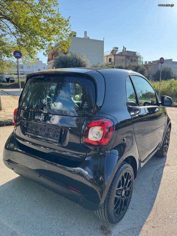 Φωτογραφία αυτοκινήτου 6 από 15