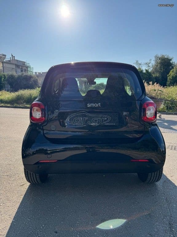 Φωτογραφία αυτοκινήτου 7 από 15